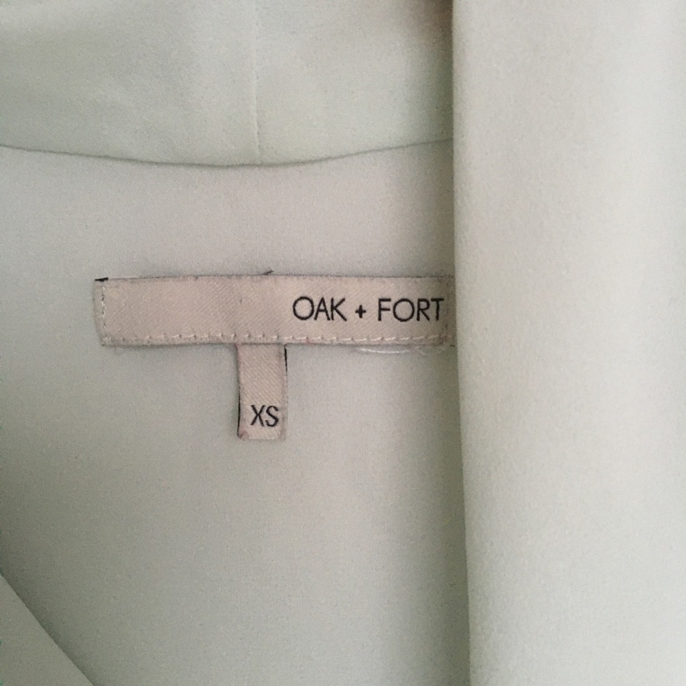 OAK+FORT top - Picture 3 of 4
